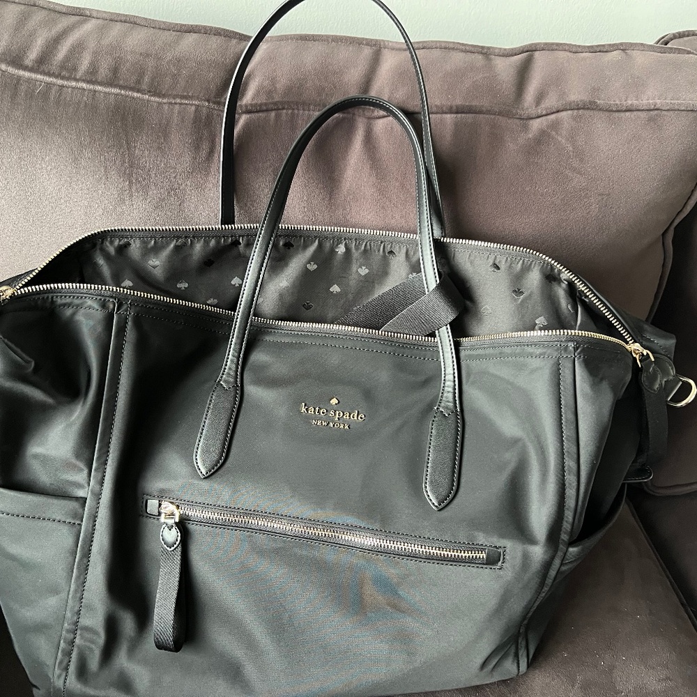 KATE SPADE WEEKENDER